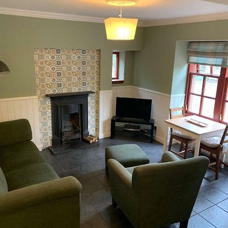 Cosy, Country Apartment In The Heart Of Drymen Extérieur photo